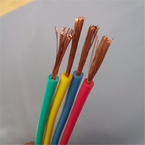 300 / fio isolado PVC de cobre flexível do condutor do cabo bonde do PVC de 500V rv